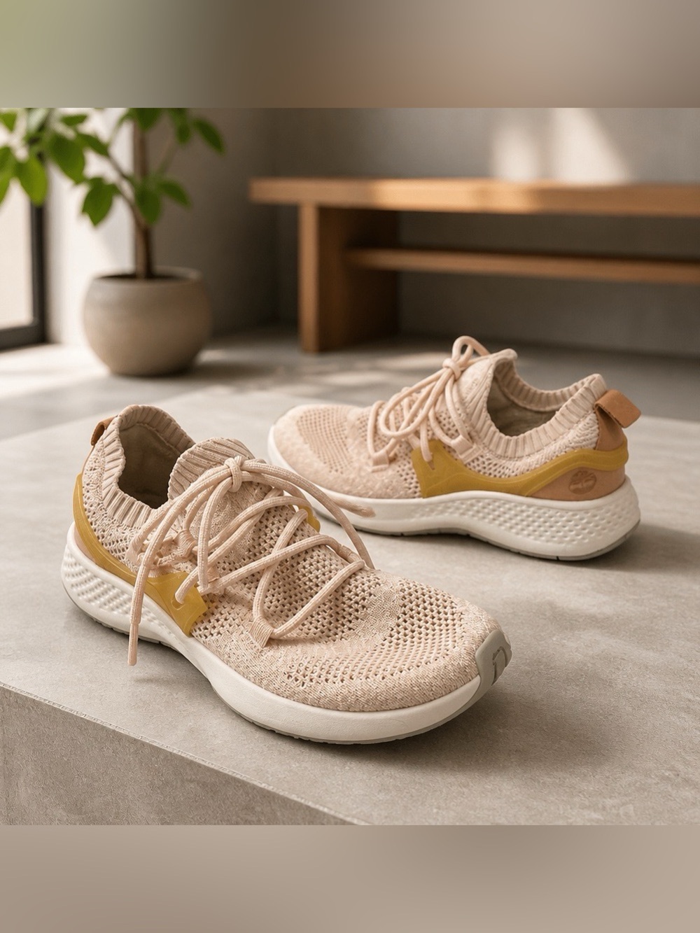 Timberland Women's FlyRoam Go Knit Chukka Shoes Size 6.5 Apple Blossom